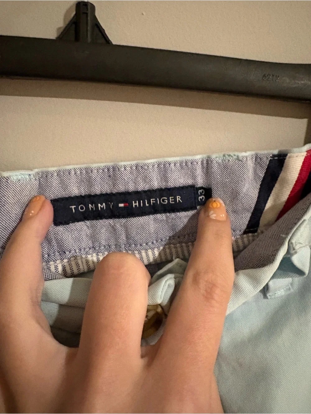 Tommy Hilfiger Chino Shorts Men’s 33 Light Blue Classic Preppy